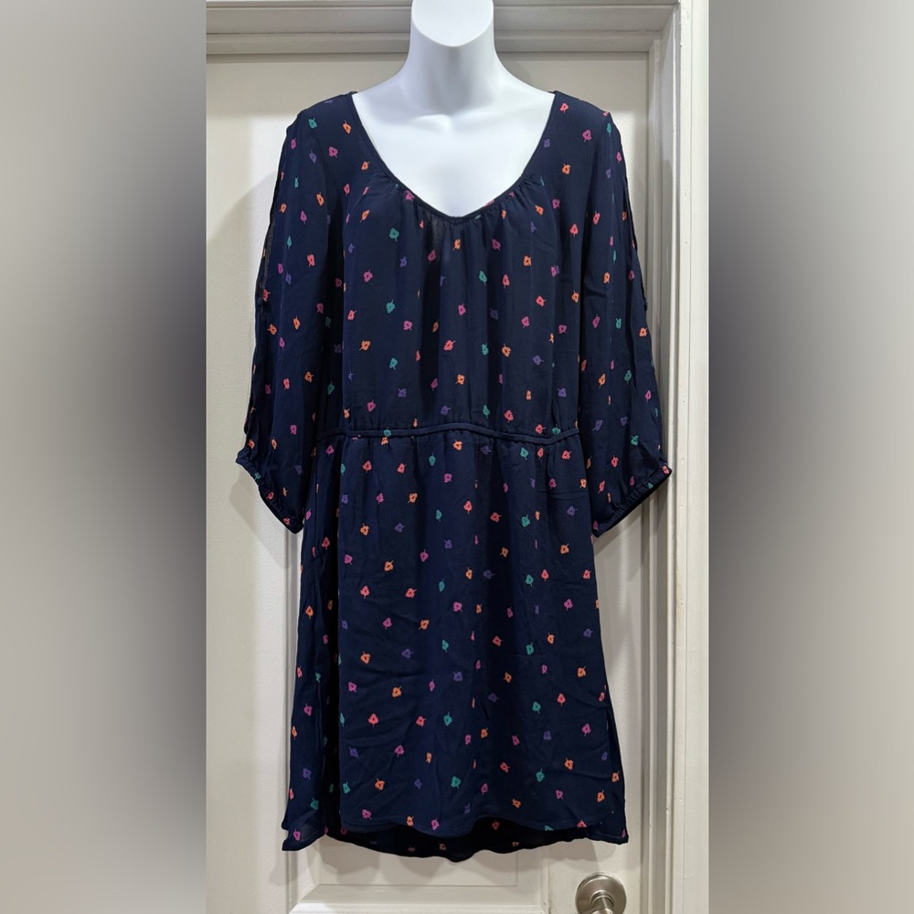 American Eagle Outfitters Navy Dress with Floral Accents Size XL